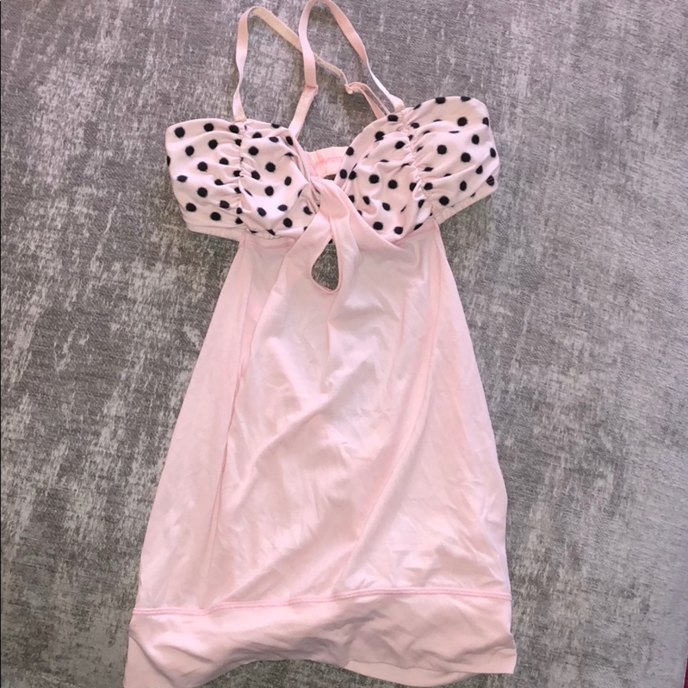Lululemon tank top